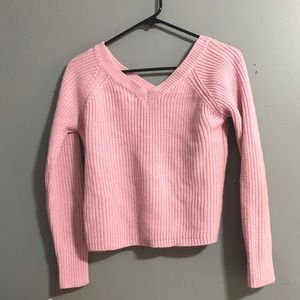 Cute ☺️ pink sweater!💕